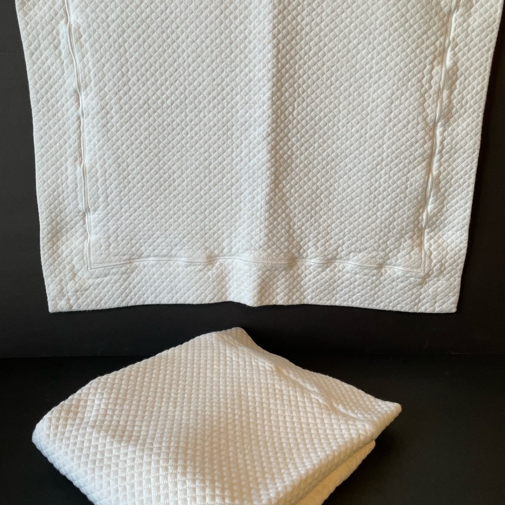 King Quilted Pillow Shams, Diamond Pattern, Set of Two - Picture 4 of 10